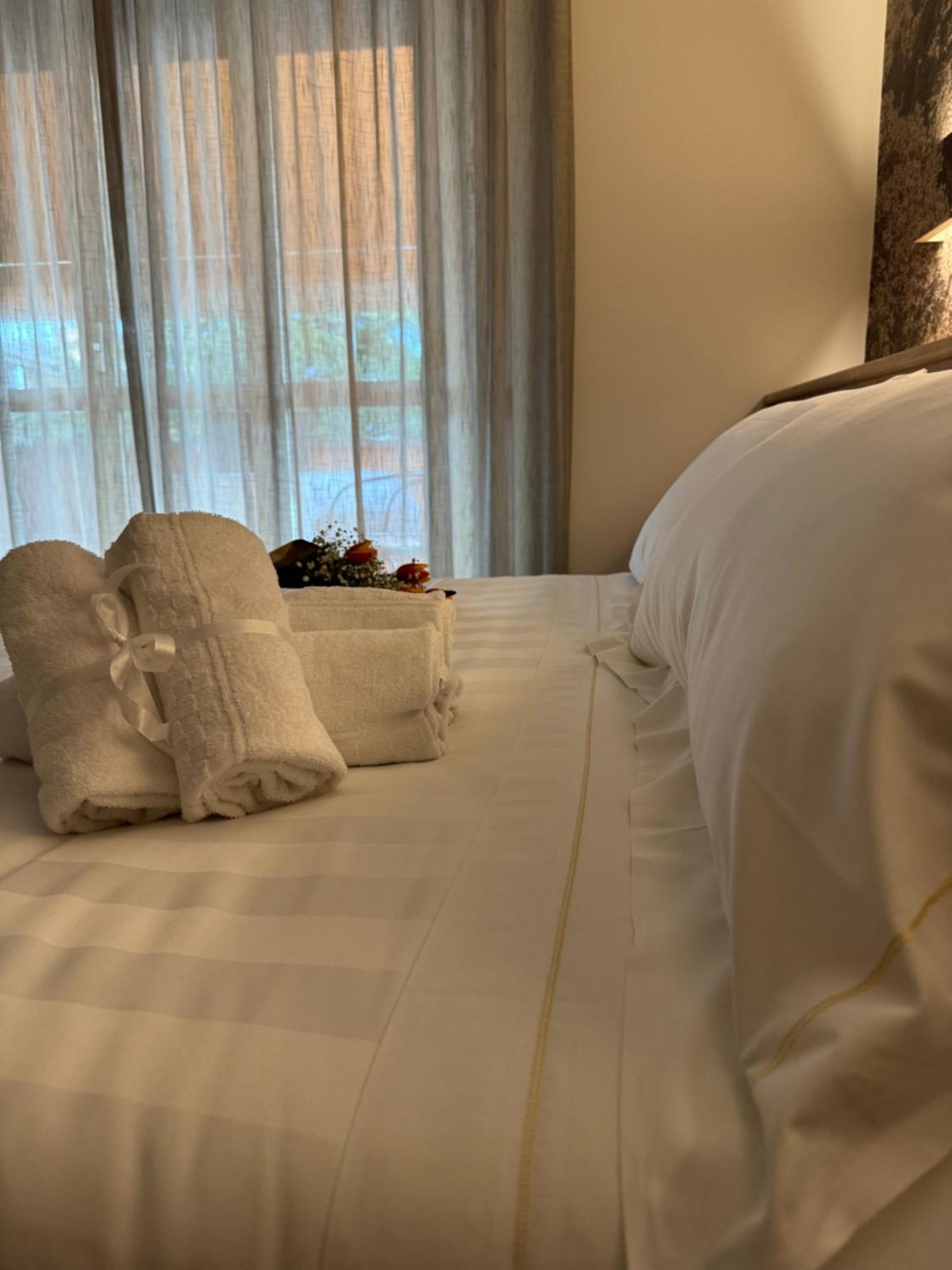 Hotel Cladan Ассізі Екстер'єр фото